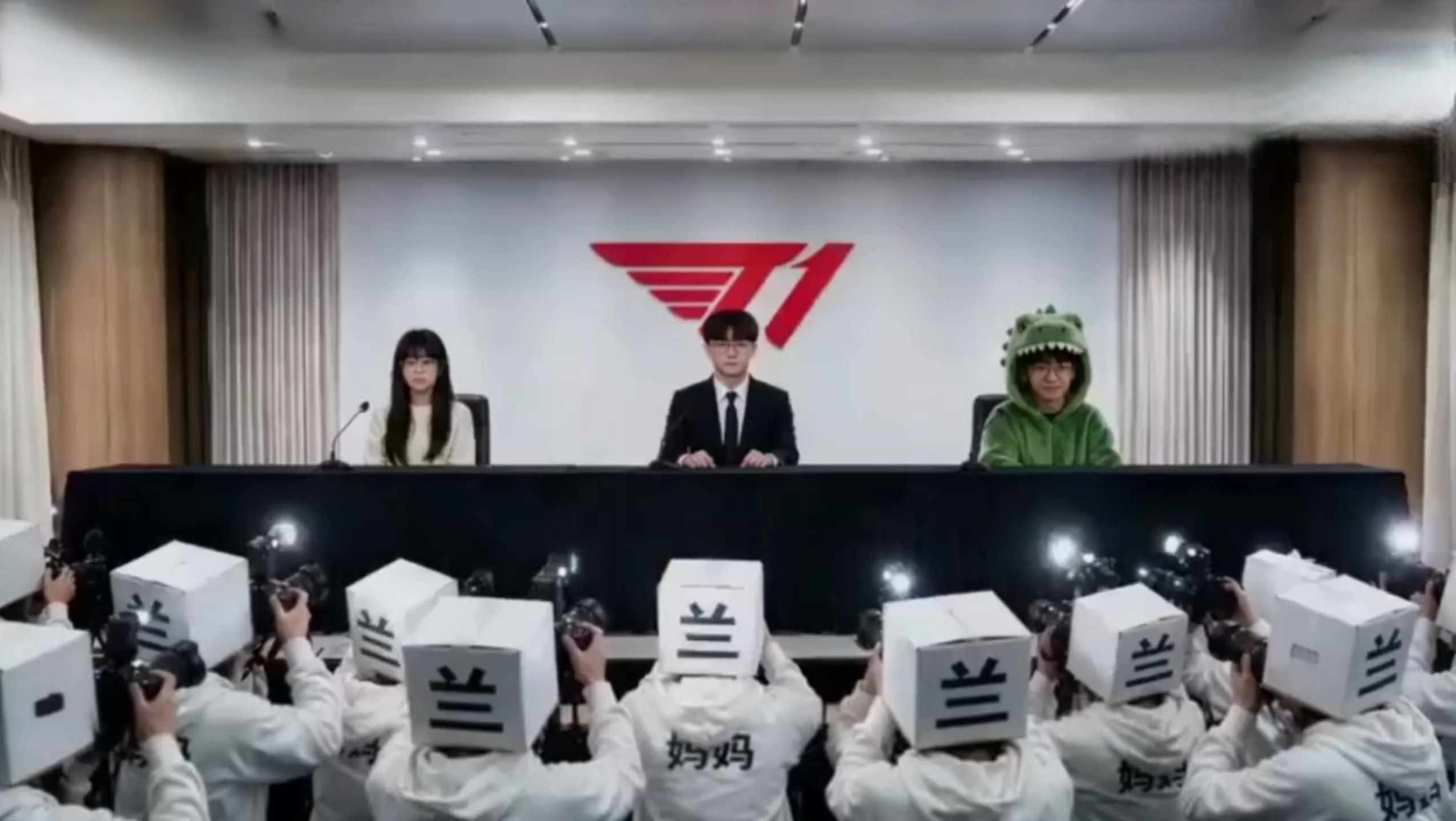 屏幕截图 2026-08-15 223539.png